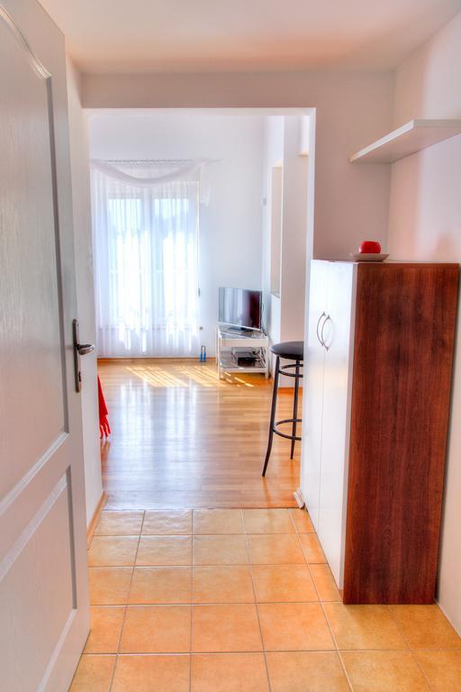 PUY Apartment Ivan מראה חיצוני תמונה